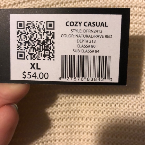 NWT Daisy Fuentes Sweater - Picture 4 of 5